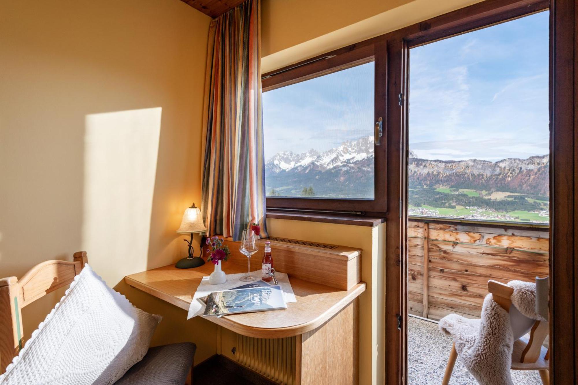 Hochfeldalm Hotel Sankt Johann in Tirol Exterior foto